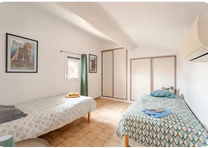 L\'Appartement De La Roquette Centre Historique Arles